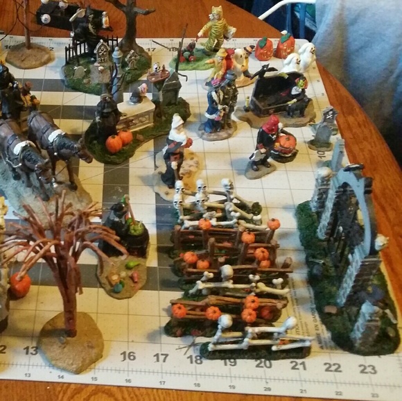 Halloween decor - Picture 4 of 4